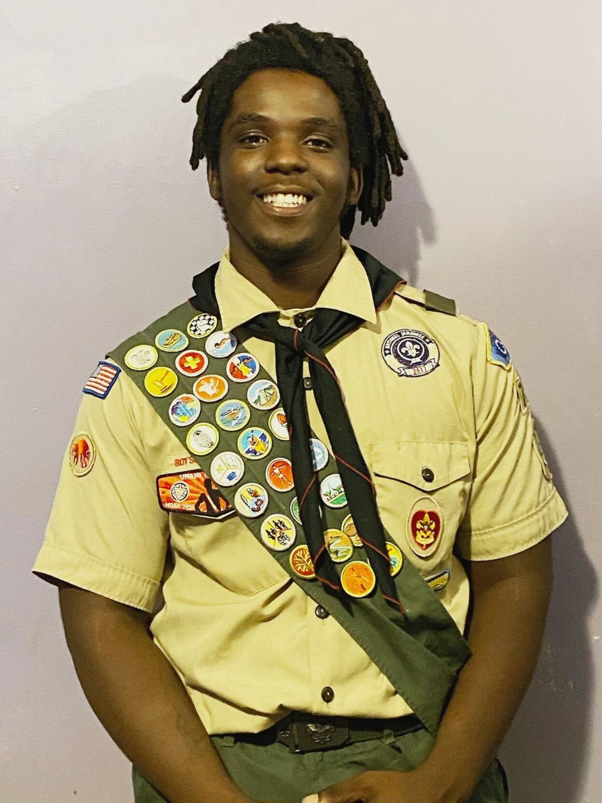 Myron Davis uses teamwork, perseverance to reach for Eagle Scout status