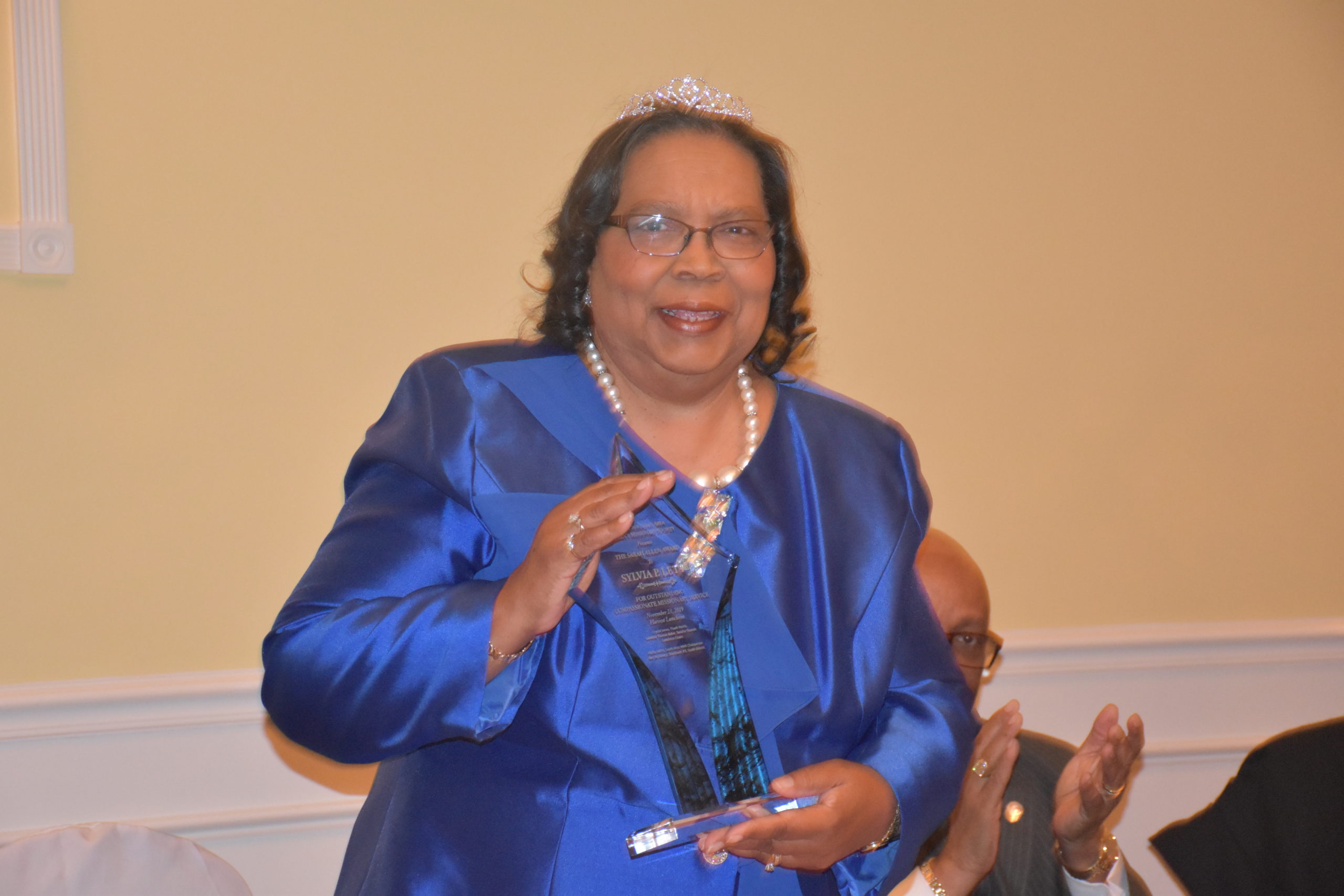 South Suburban Area WMS Presents Distinguished Award to Sister Sylvia P. Lett